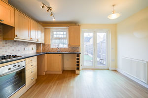 Photo 32- click for photo gallery